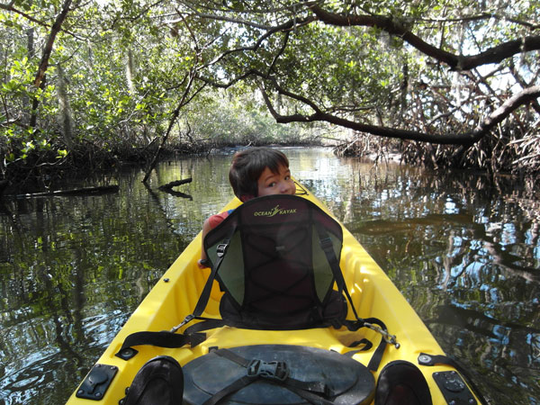 boo_mangrove_kayak