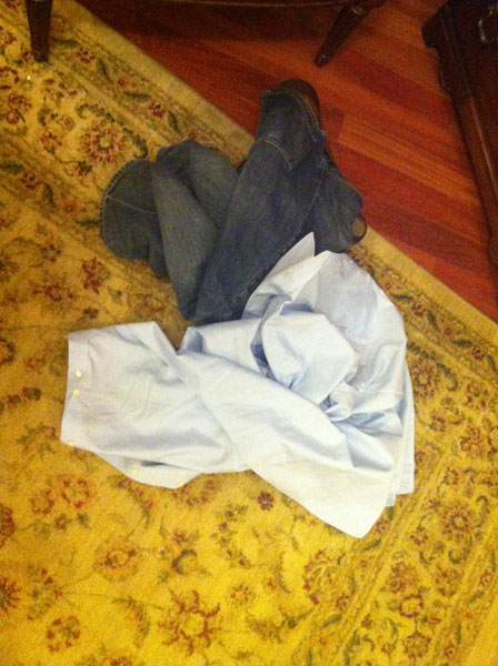 clothes_on_floor