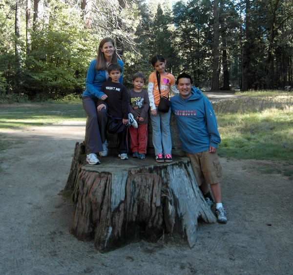 FollowGreg_Yosemite_FamilyPortrait